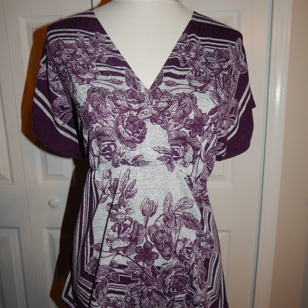 Absolutely Famous purple Tunic with rhinestones
